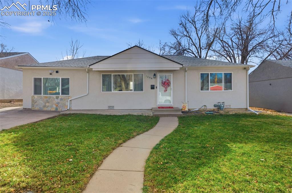 Image 21 of 21: Front of Structure