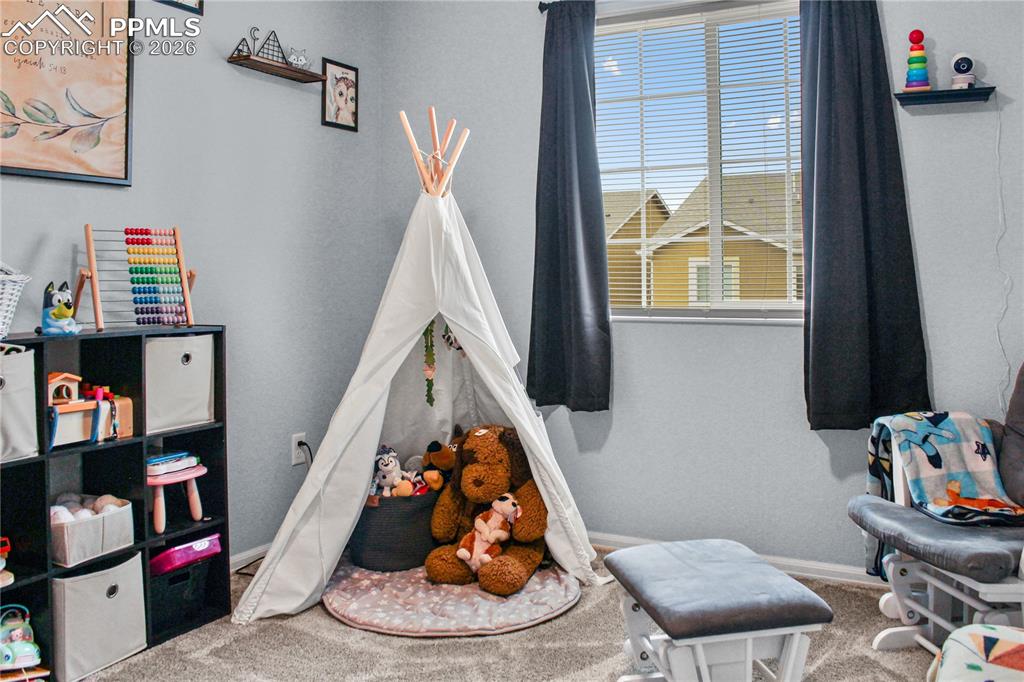 Image 17 of 19: Bedroom #3