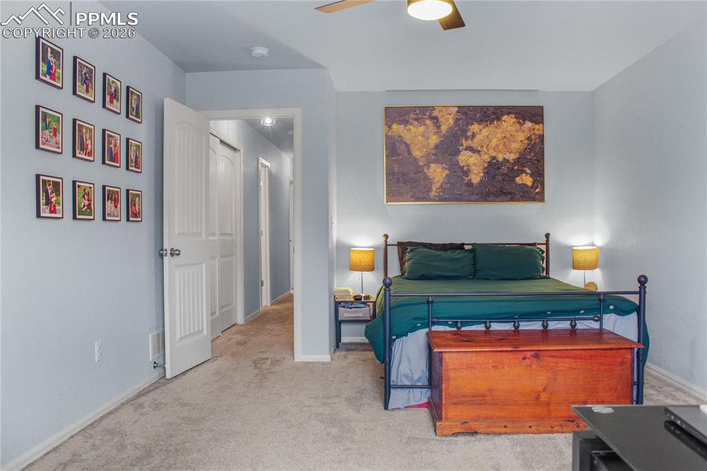 Image 9 of 19: Bedroom