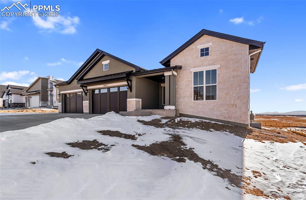 Image 3 of 50: Front of Structure