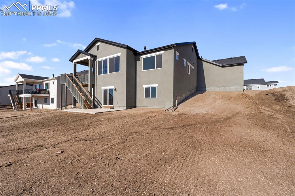 Image 47 of 50: Back of Structure