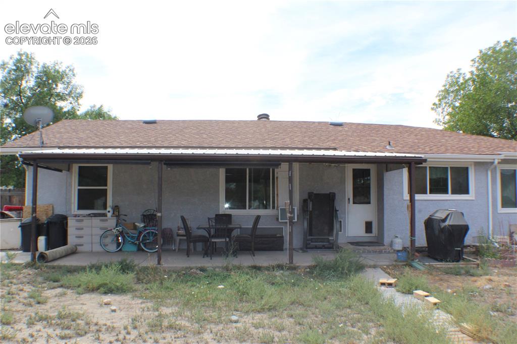 Image 14 of 16: Back of Structure