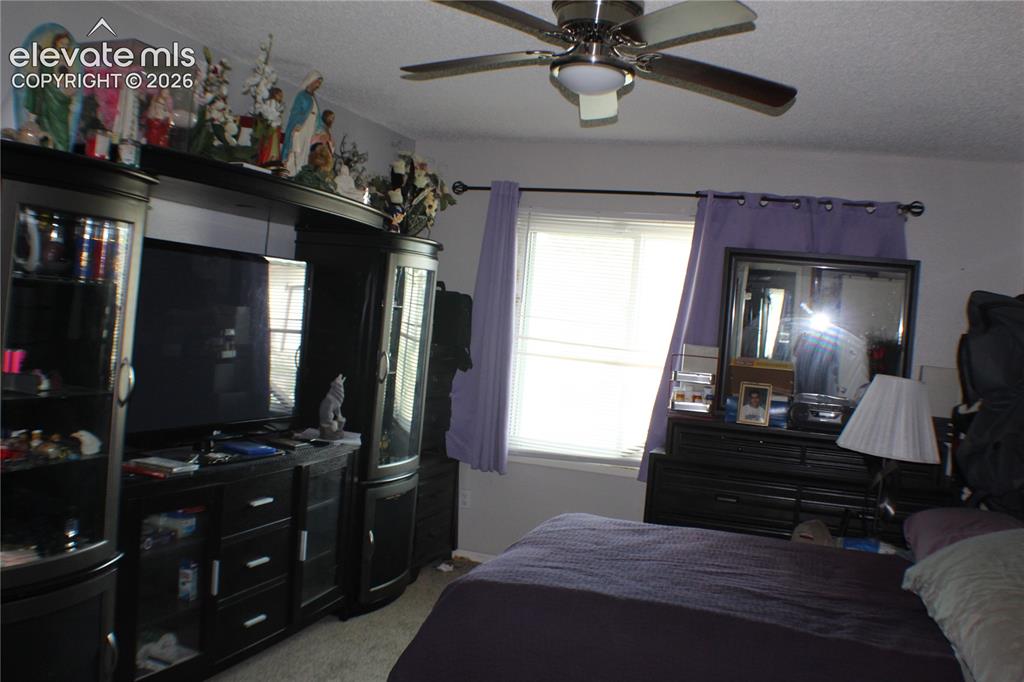 Image 6 of 16: Bedroom