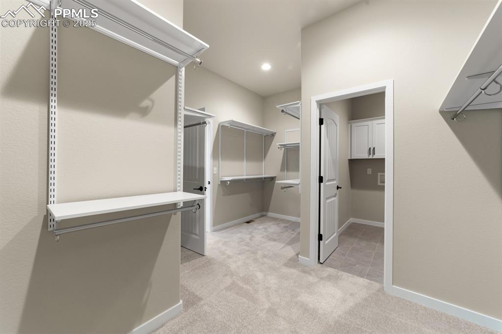 Image 24 of 31: Same floor plan, different house for demonstration