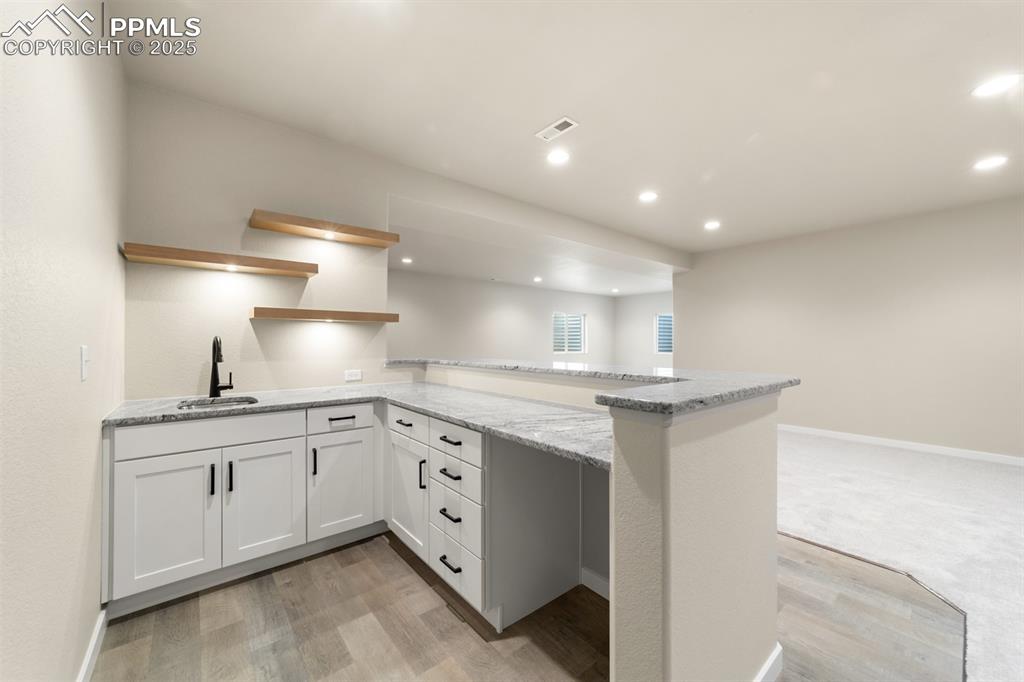 Image 27 of 31: Same floor plan, different house for demonstration