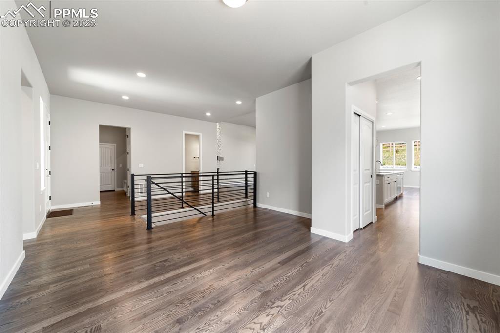 Image 3 of 31: Same floor plan, different house for demonstration