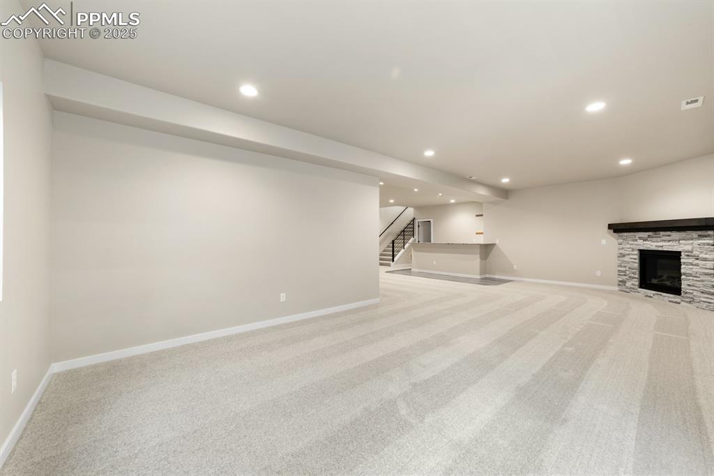 Image 31 of 31: Same floor plan, different house for demonstration