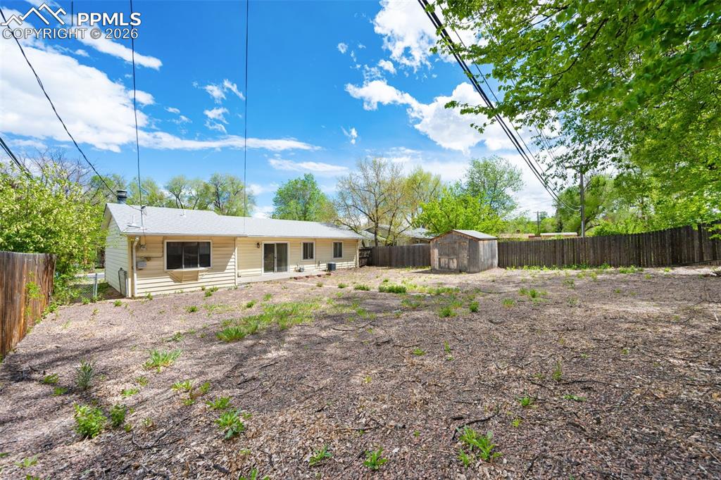 Image 18 of 19: Back of Structure