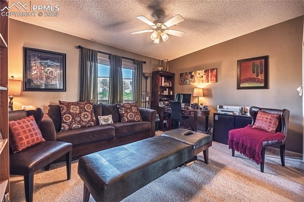 Image 25 of 35: Living Room