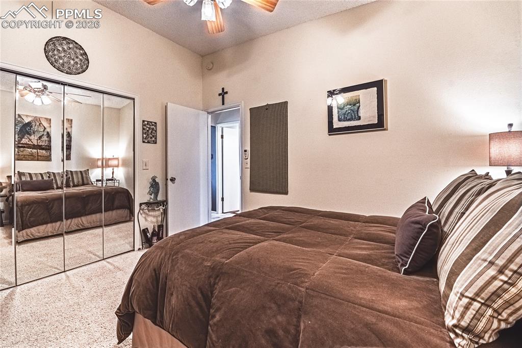 Image 28 of 35: Bedroom