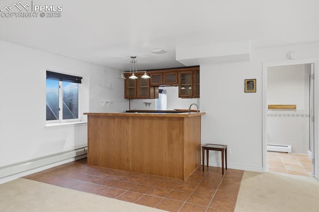 Image 17 of 26: Kitchen