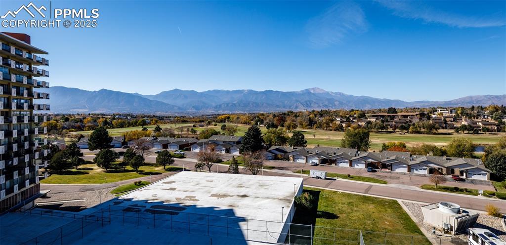 Image 31 of 31: View