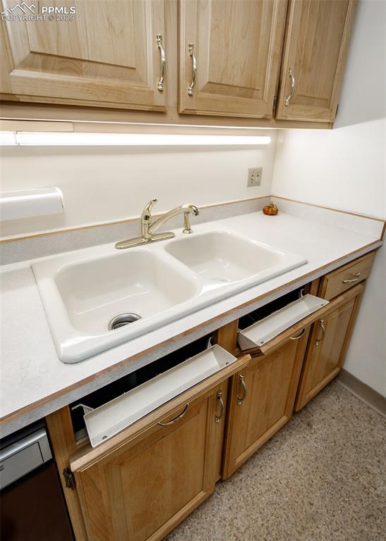 Image 9 of 31: Other