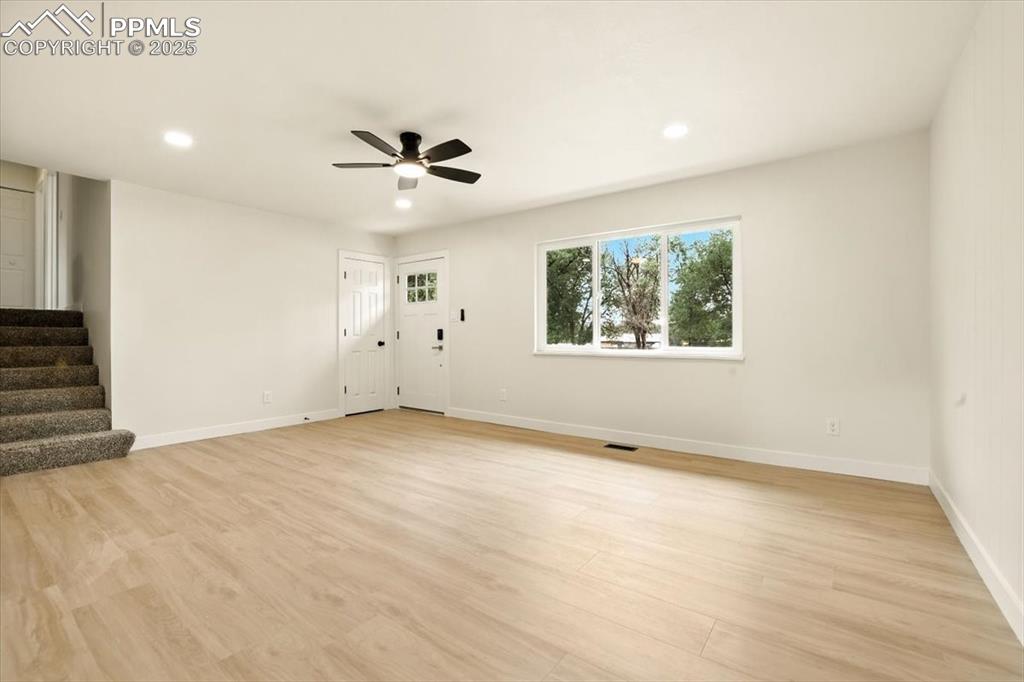 Image 10 of 41: Living Room
