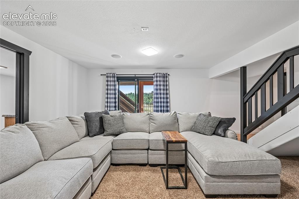Image 19 of 34: Family Room