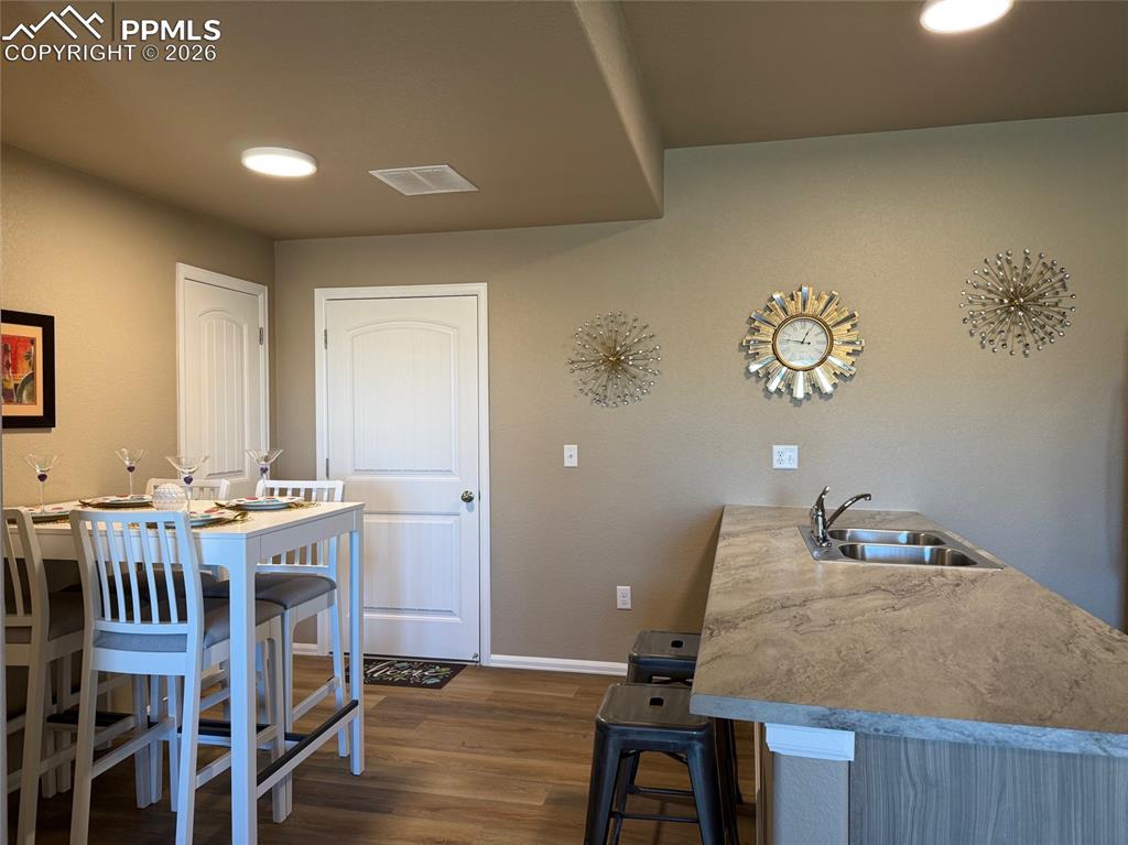 Image 12 of 38: Kitchen