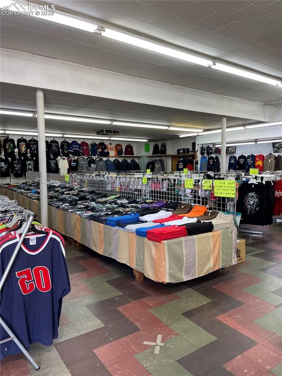 Image 3 of 5: View of misc room