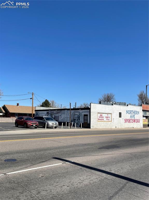 Image 5 of 5: View of property