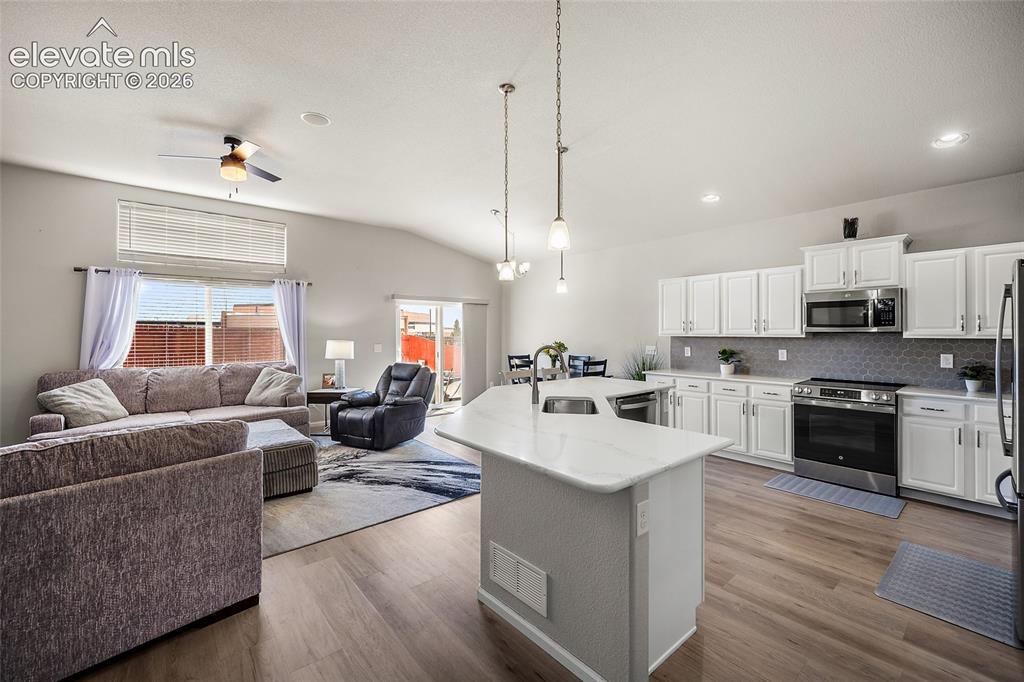 Image 12 of 42: Kitchen