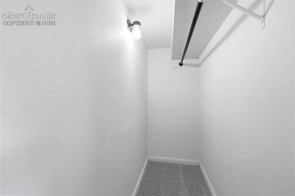 Image 14 of 44: Closet