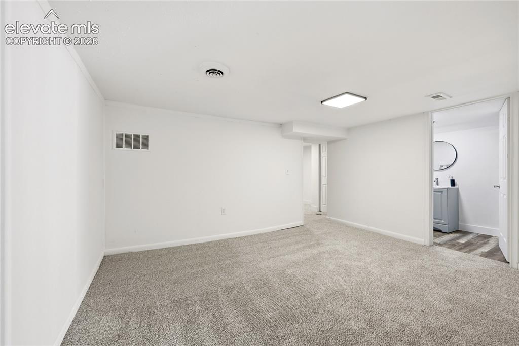 Image 16 of 44: Bedroom