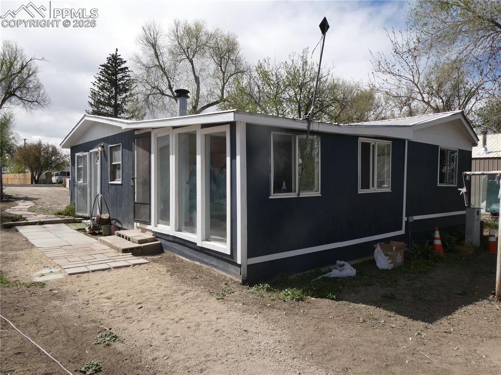 Image 35 of 43: Side of Structure