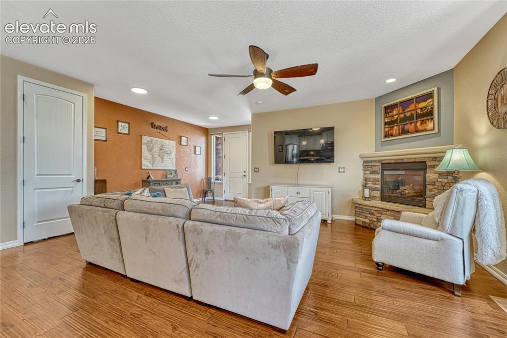 Image 11 of 48: Living Room