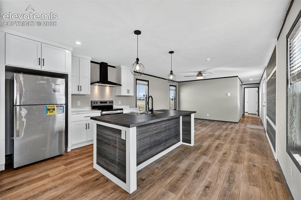 Image 15 of 27: Photos Of Model Home. Actual Home May Have A Reverse Floorplan.
