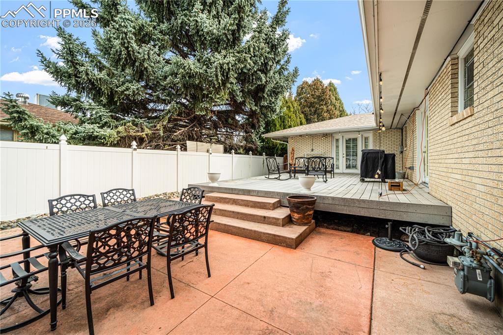 Image 36 of 45: Patio