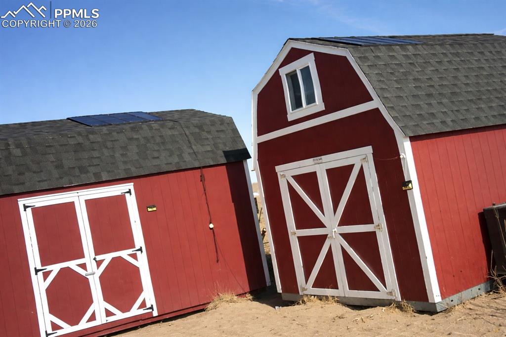 Image 5 of 10: Out Buildings