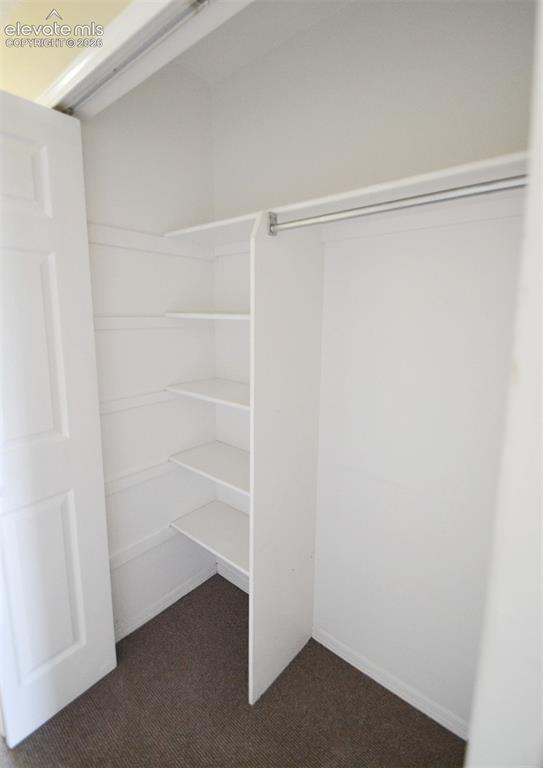 Image 27 of 35: Closet