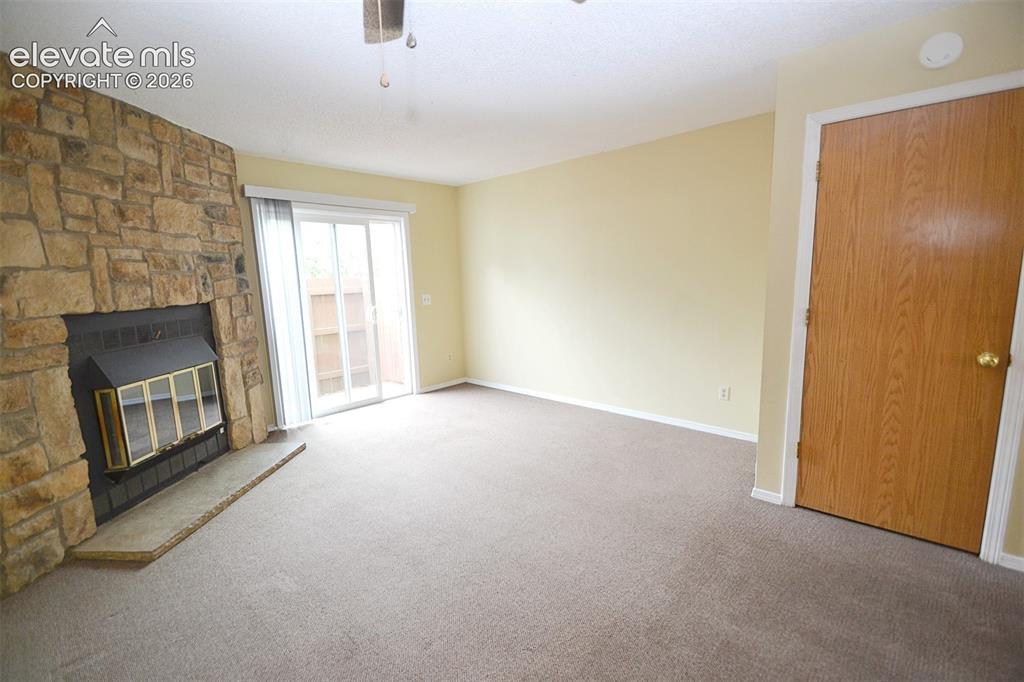 Image 8 of 35: Living Room