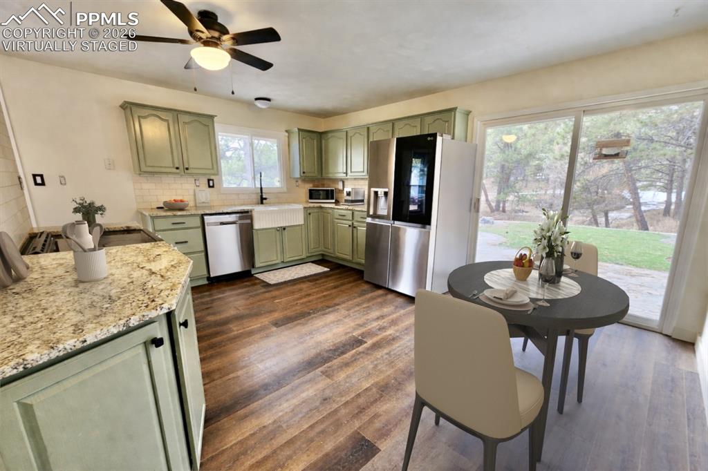 Image 4 of 50: Virtually staged