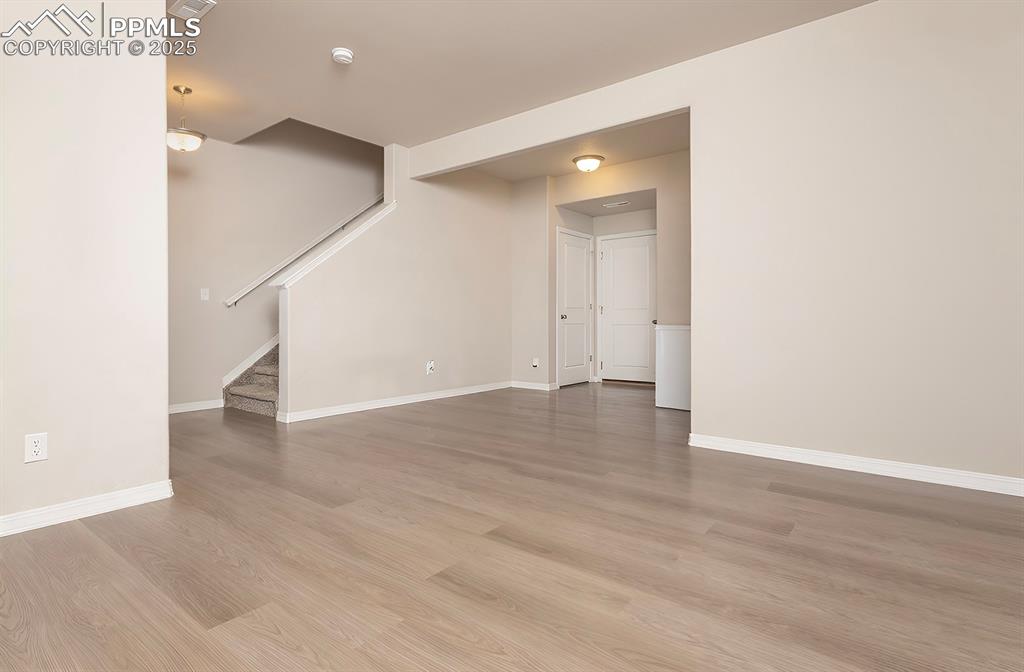 Image 4 of 32: Other