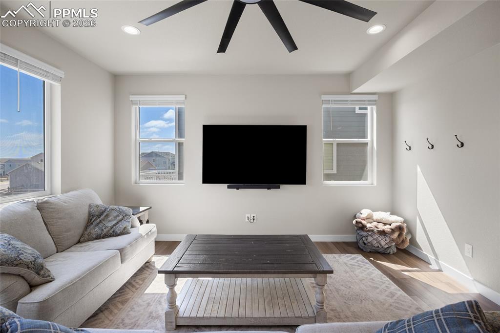 Image 14 of 43: Living Room