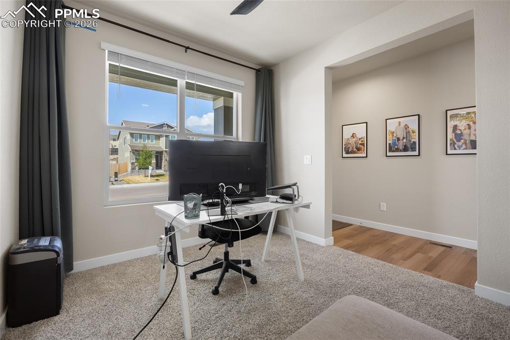 Image 15 of 43: Office