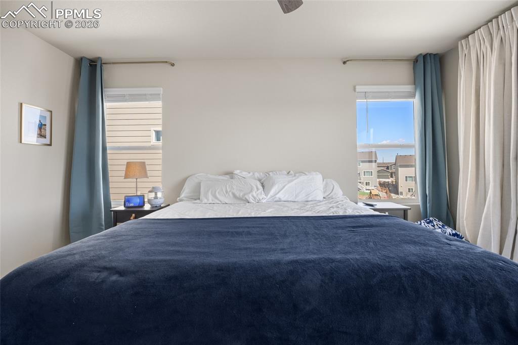 Image 18 of 43: Bedroom
