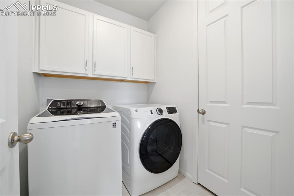 Image 18 of 45: Laundry
