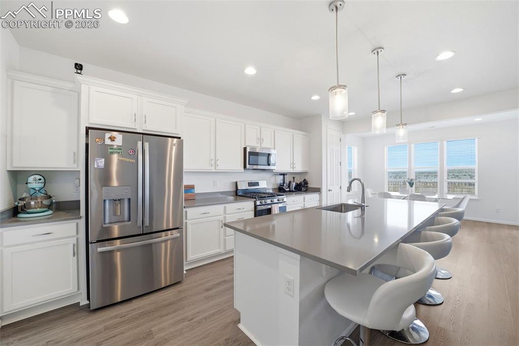 Image 8 of 45: Kitchen
