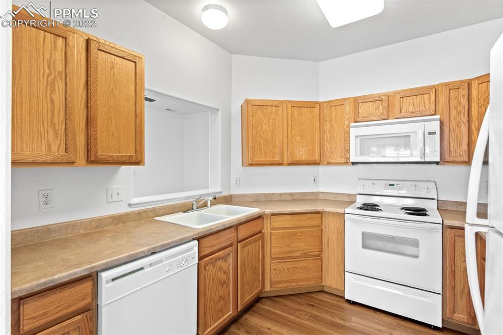 Listing 8315097, Image 12 of 29