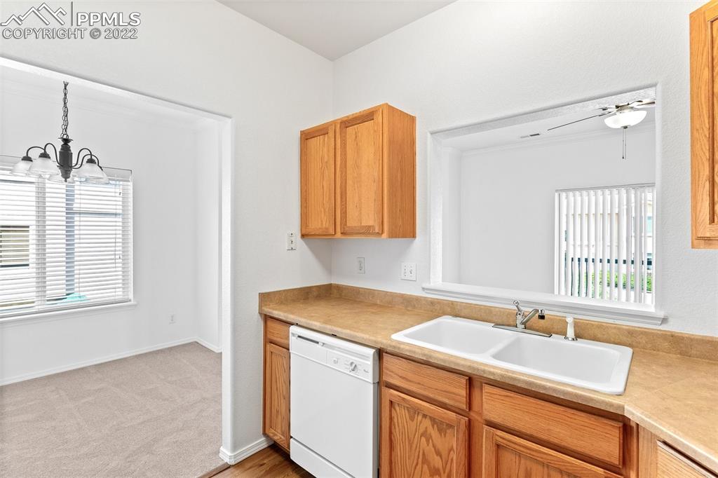 Listing 8315097, Image 14 of 29