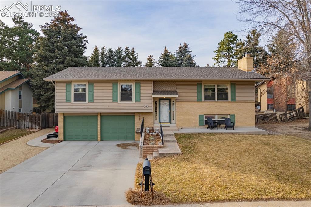 Image 34 of 42: Front of Structure