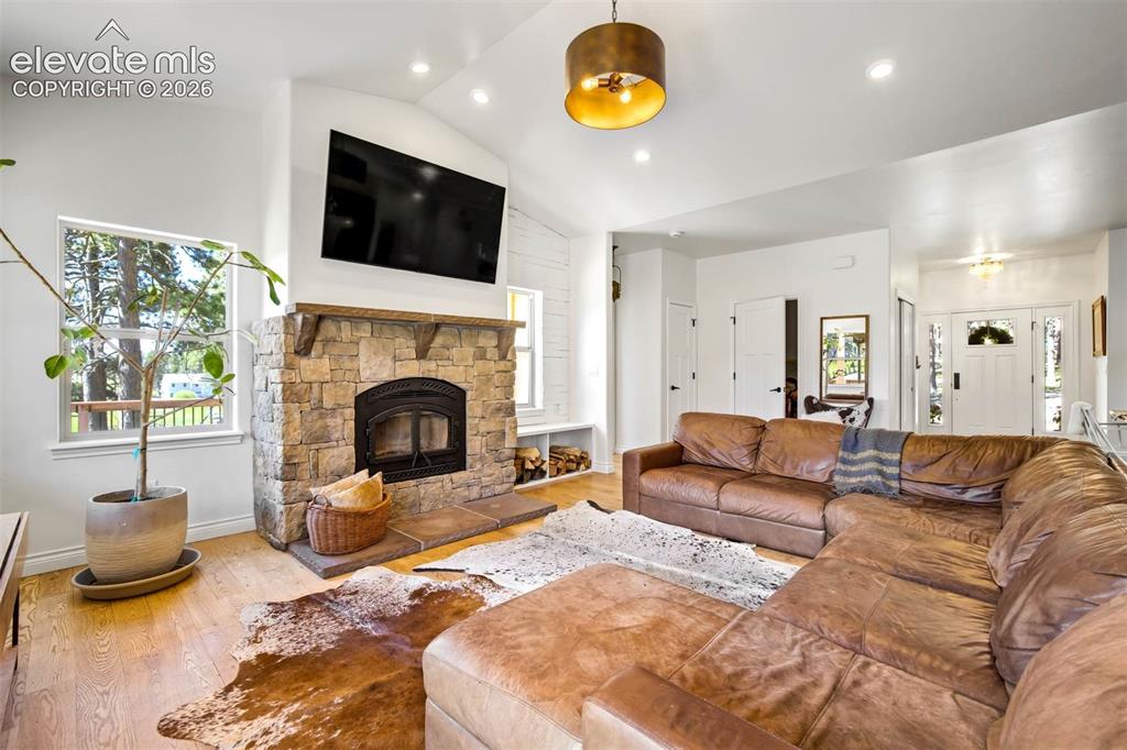 Image 11 of 50: Living Room
