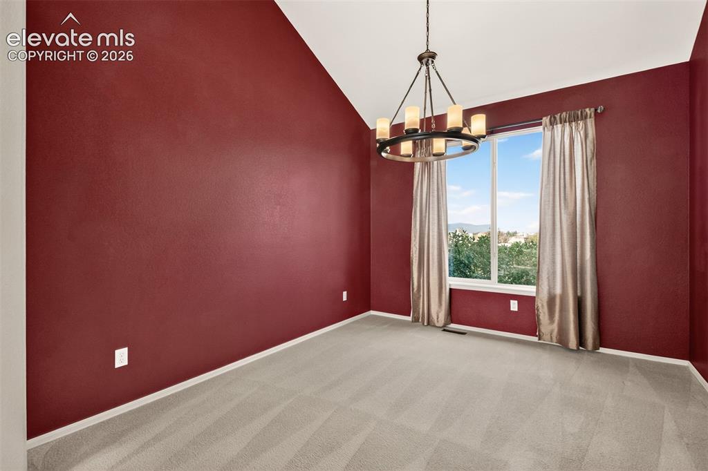 Image 12 of 49: Dining Room
