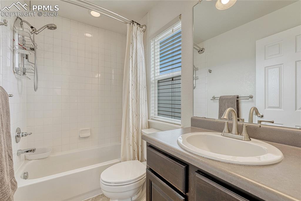 Image 31 of 38: Primary Bathroom