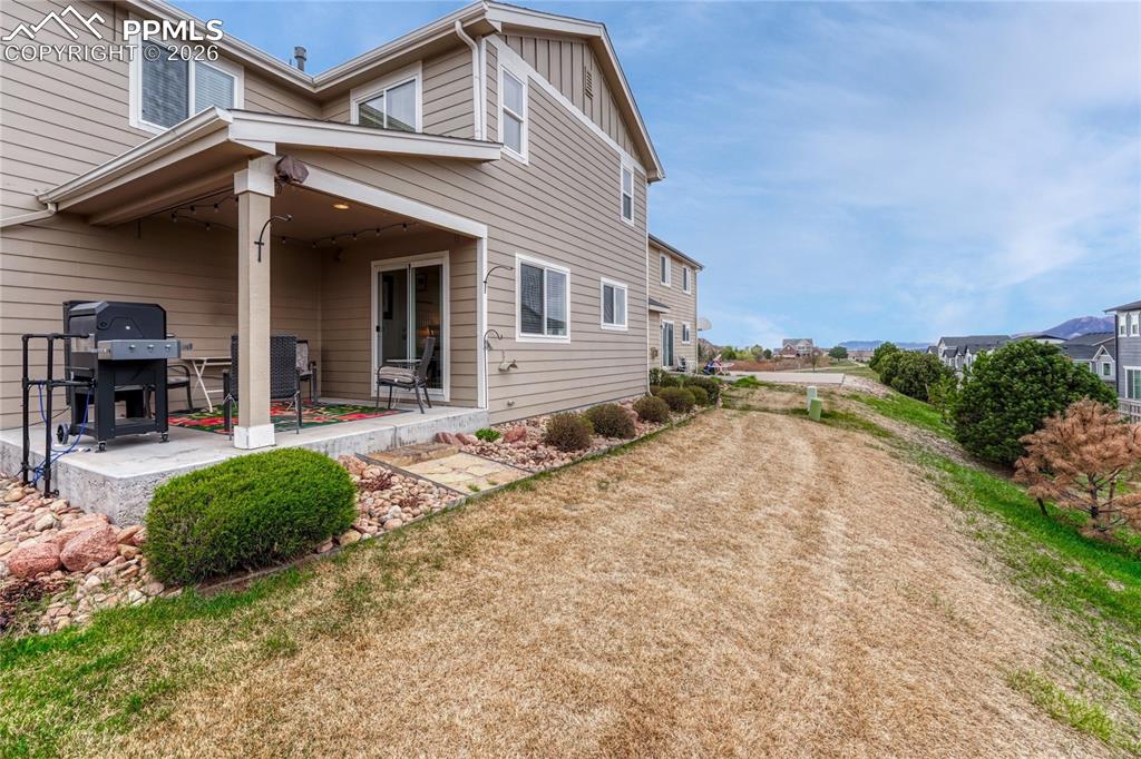 Image 34 of 38: Back of Structure