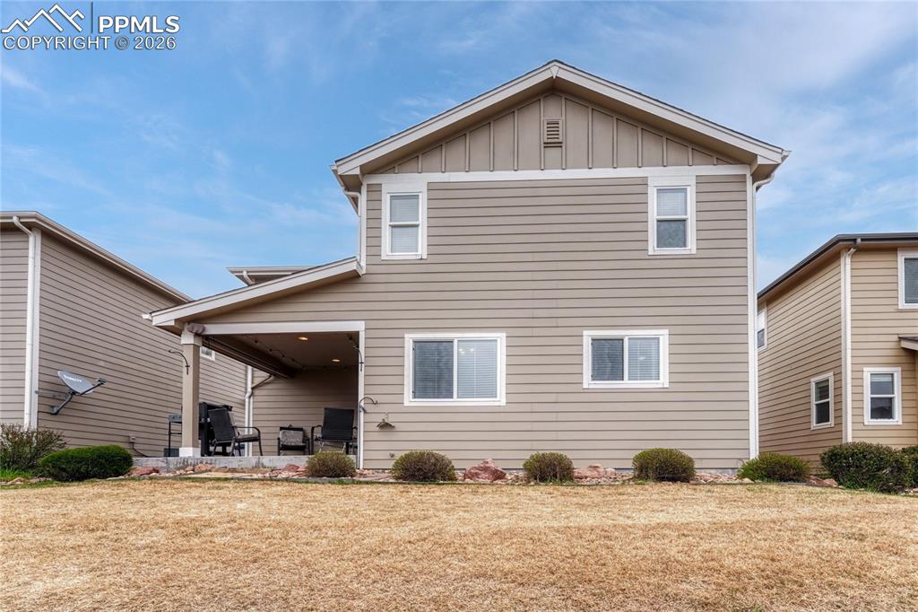 Image 38 of 38: Back of Structure