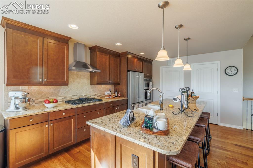 Image 14 of 36: Kitchen