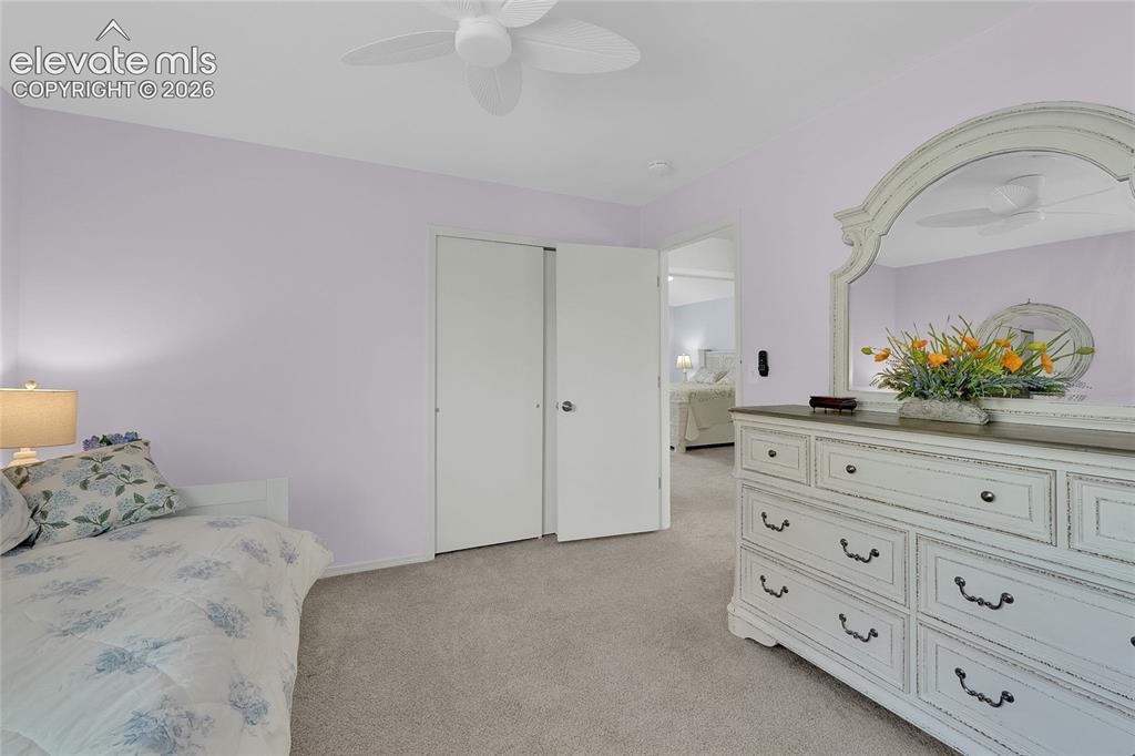 Image 17 of 35: Guest Bedroom 1