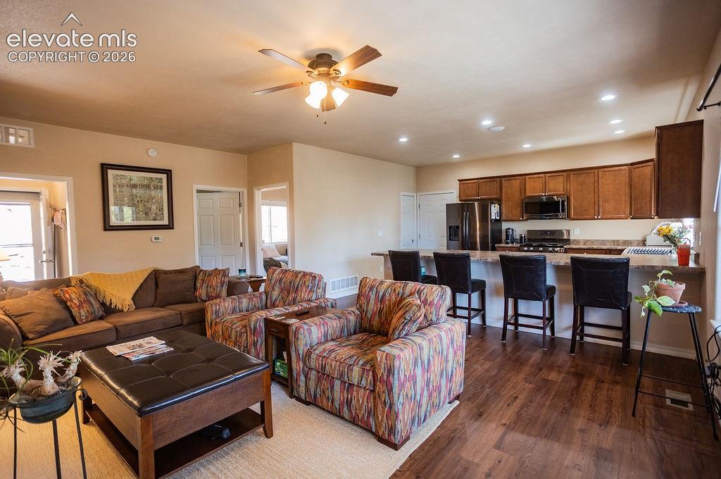 Image 9 of 40: Living Room